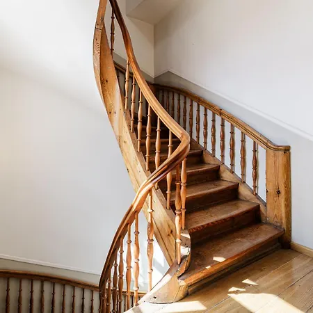 Charming Loft With Historic Beams, Sleeps 6 Appartement Riga