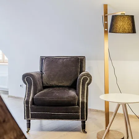 Charming Loft With Historic Beams, Sleeps 6 * Riga