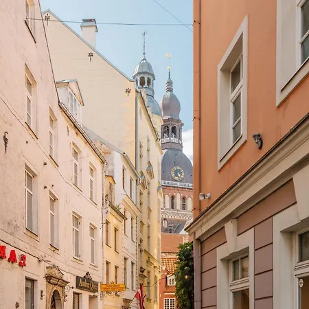 Charming Loft With Historic Beams, Sleeps 6 Appartement Riga