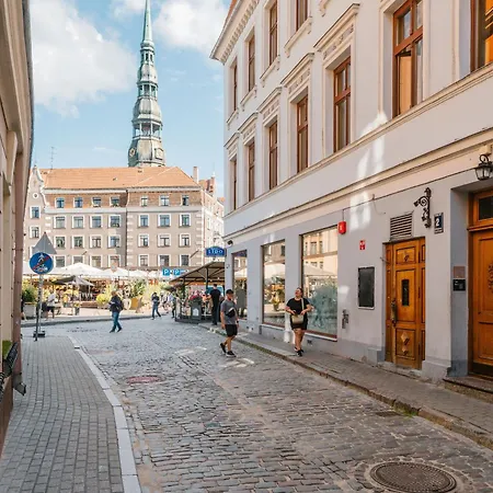 Appartement Charming Loft With Historic Beams, Sleeps 6